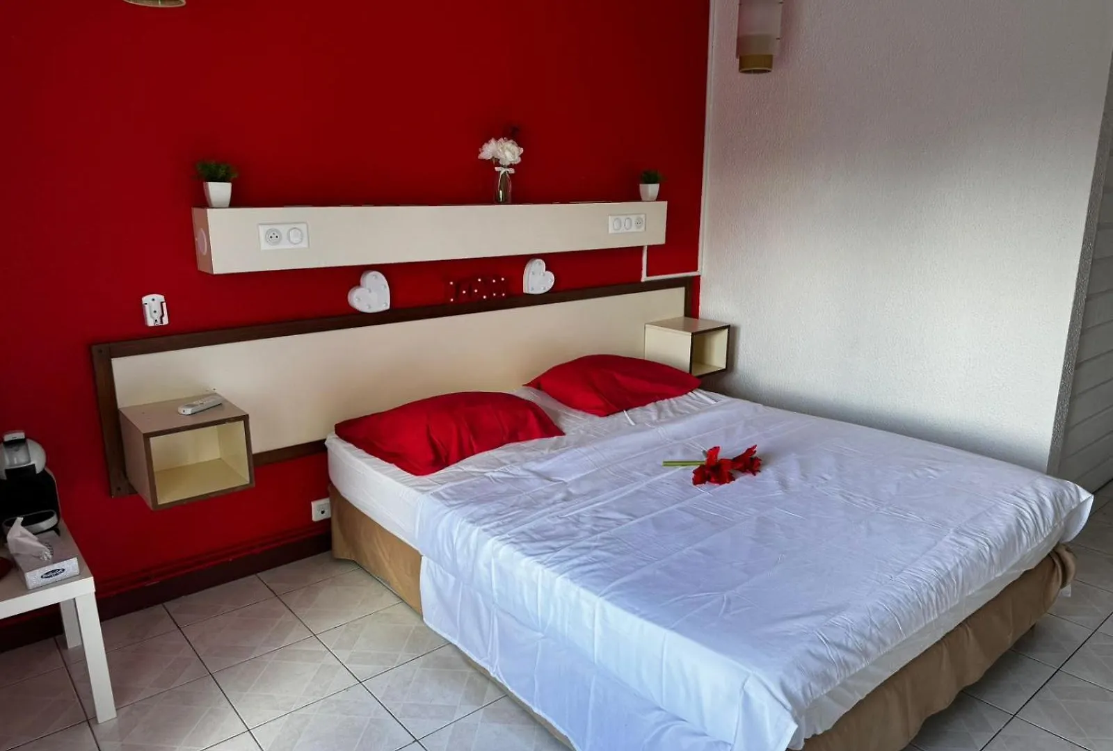 Romantique Studio Piscine, Plage Les Trois-Ilets Apartment